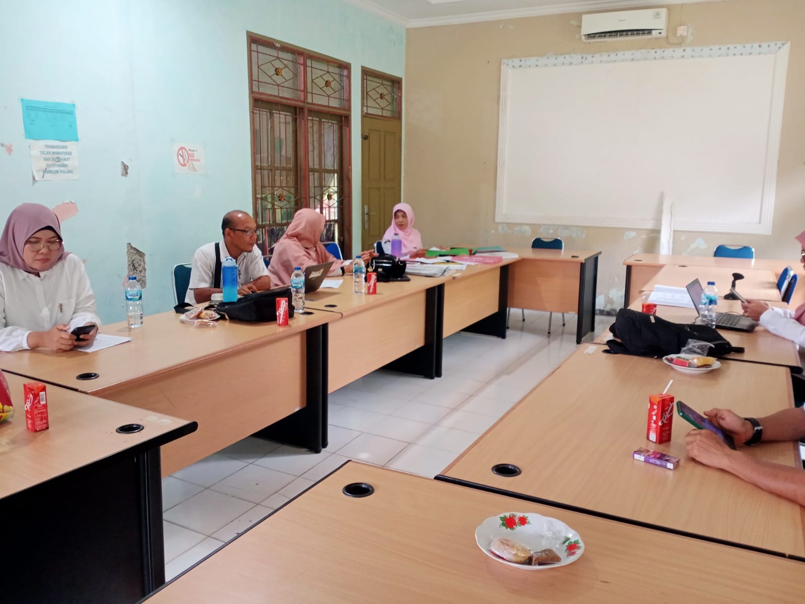 Pembinaan dan Evaluasi Kinerja Penatalaksanaan Pemeriksaan UKL-UPL di Kabupaten Pesisir Selatan